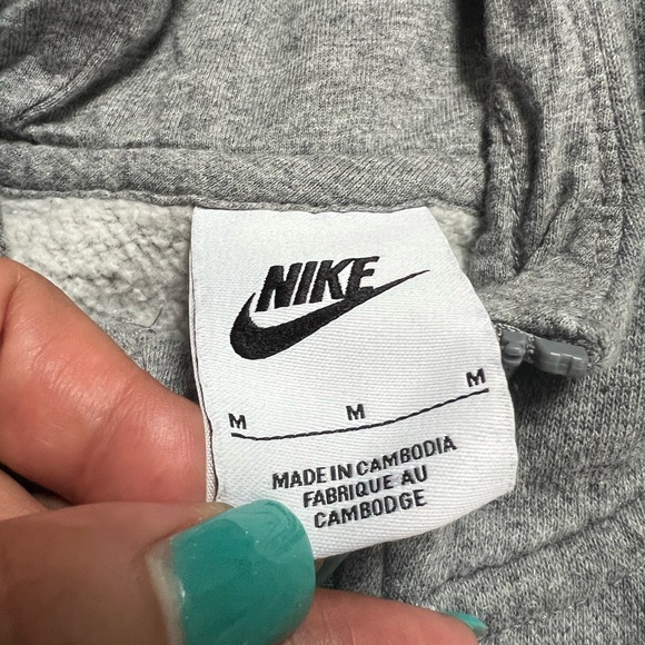Nike Zipper Hoodie - Picture 3 of 6